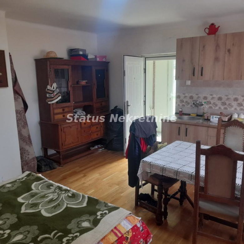 Kuća Prodaja Novi Sad  132 m2