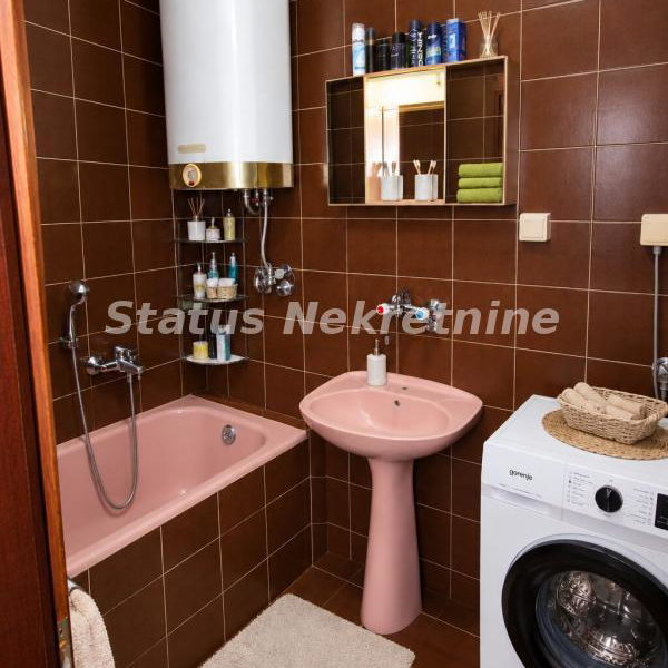 Kuća Prodaja Novi Sad  149 m2