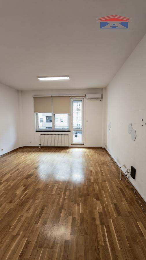 Stan Izdavanje Novi Sad Stan Izdavanje Novi Sad 113 m2