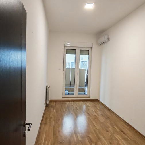 Stan Izdavanje Novi Sad  113 m2