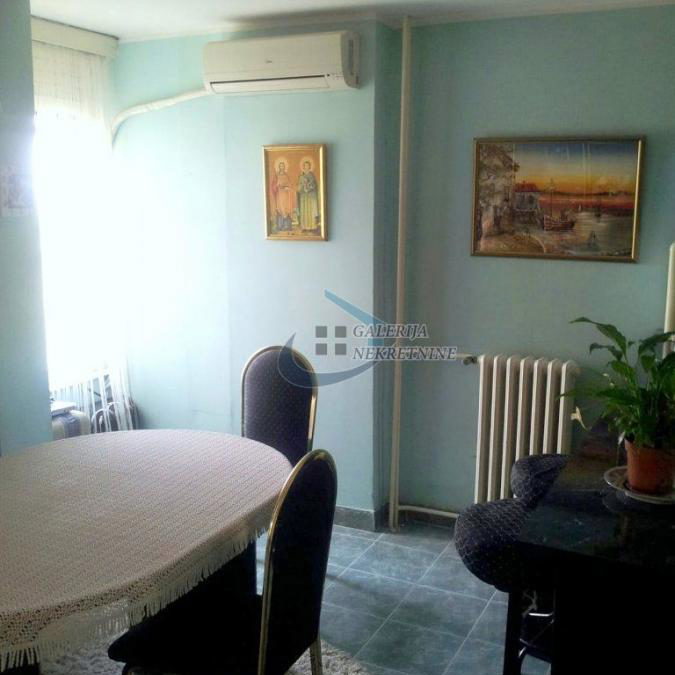 Dvoiposoban stan za izdavanje, Cerak Vinogradi, Beograd, 65m², 600 €/mes