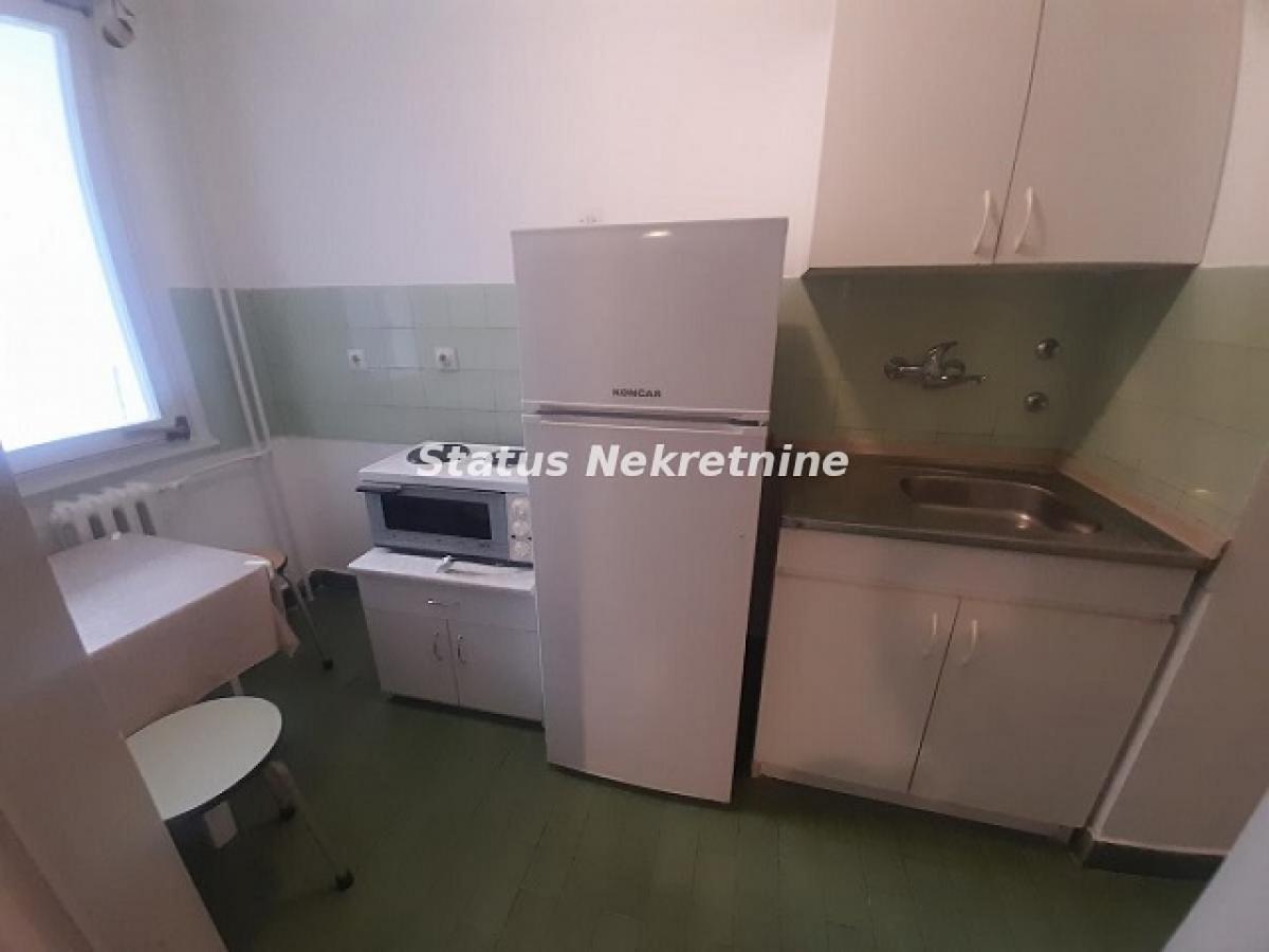 Stan Izdavanje Novi Sad Liman 4 40 m2