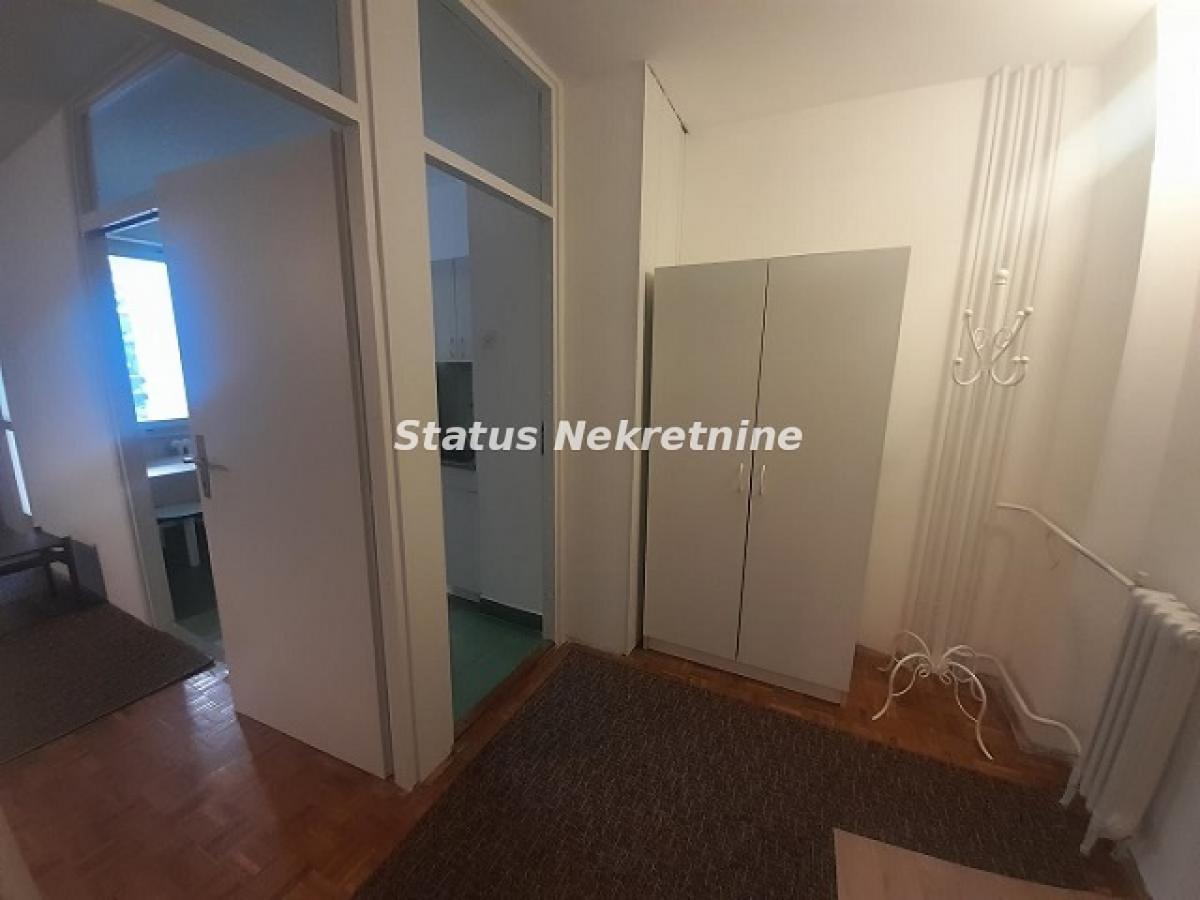 Stan Izdavanje Novi Sad Liman 4 40 m2