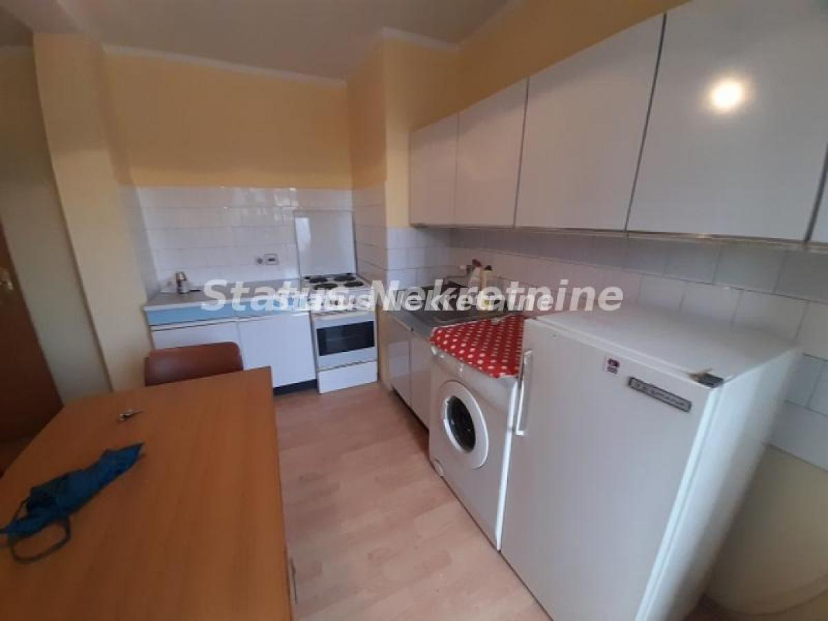 Stan Izdavanje Novi Sad Stan Izdavanje Novi Sad Železnička Stanica 52 m2