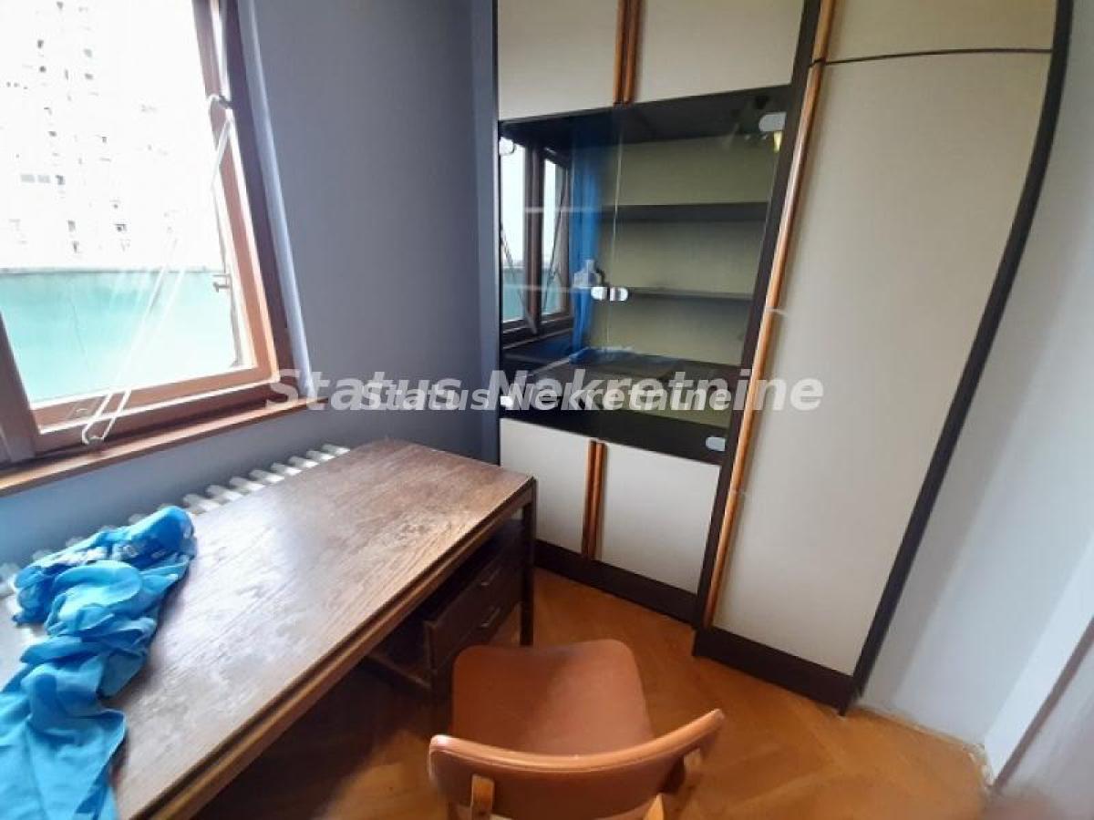 Stan Izdavanje Novi Sad Stan Izdavanje Novi Sad Železnička Stanica 52 m2