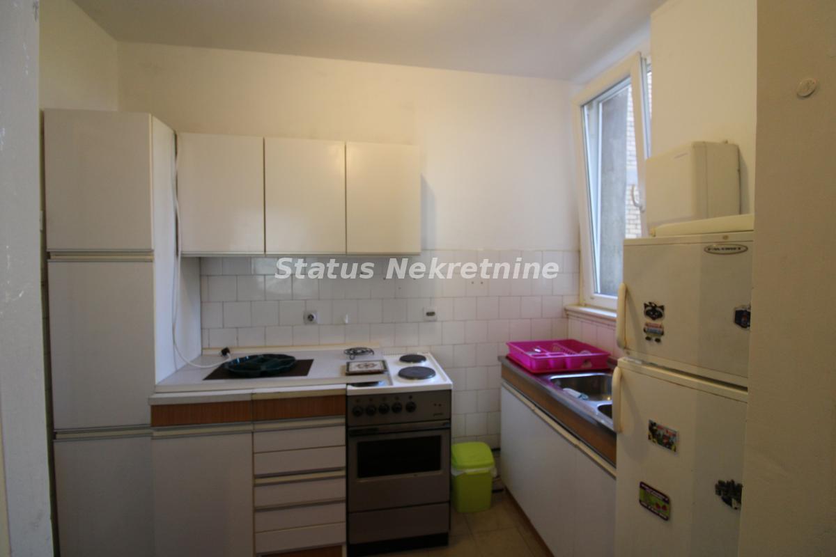 index Dvoiposoban stan za izdavanje, Grbavica, Novi Sad, 59m², 450 €/mes
