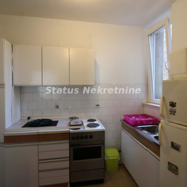 Dvoiposoban stan za izdavanje, Grbavica, Novi Sad, 59m², 450 €/mes
