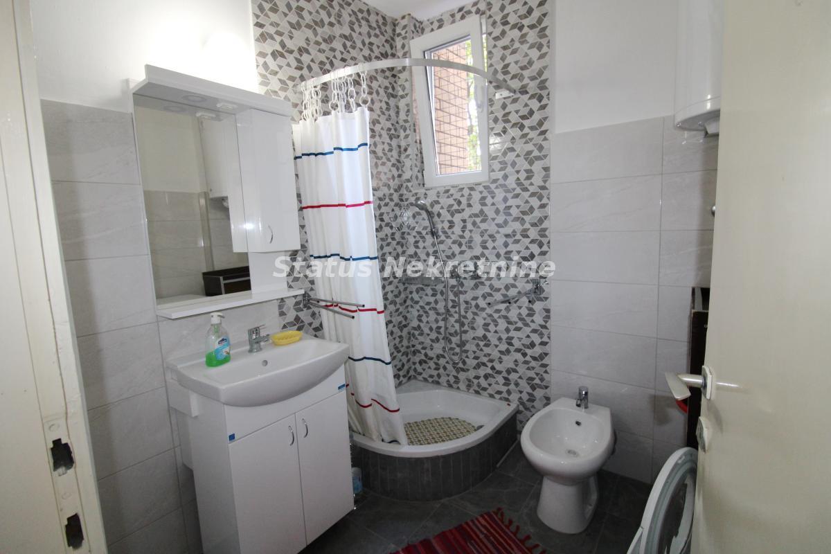 index Dvoiposoban stan za izdavanje, Grbavica, Novi Sad, 59m², 450 €/mes