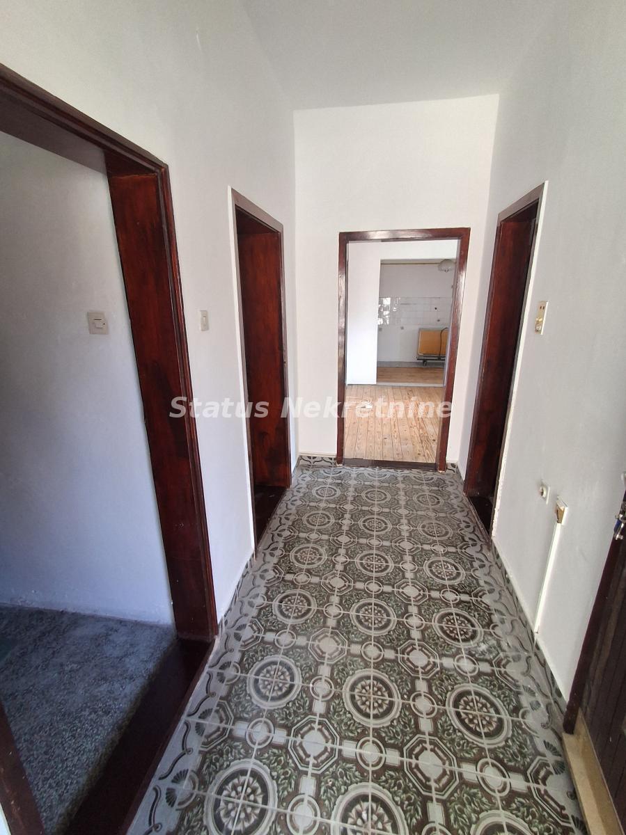 Kuća Prodaja Novi Sad  150 m2