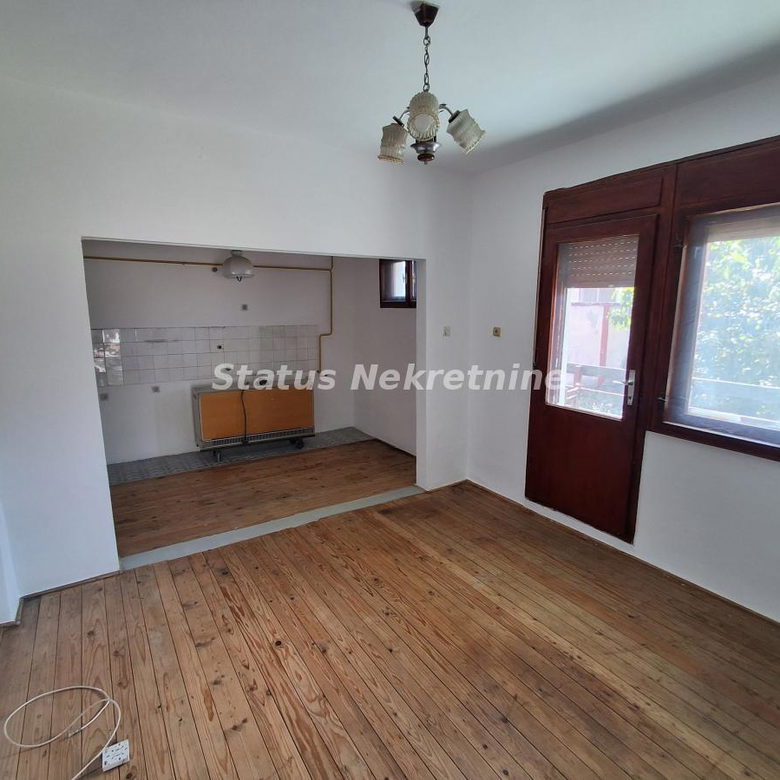Kuća Prodaja Novi Sad  150 m2