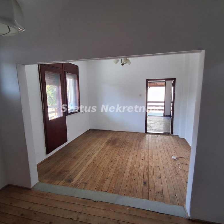Kuća Prodaja Novi Sad  150 m2
