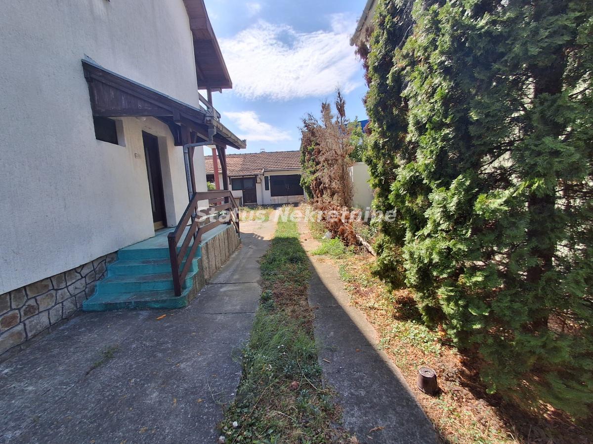 Kuća na prodaju, Futog, Novi Sad, 150m², 185.400 €