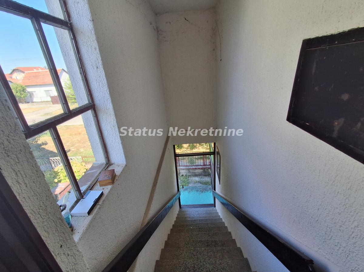 Kuća na prodaju, Futog, Novi Sad, 150m², 185.400 €
