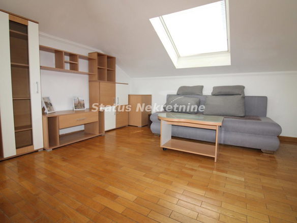 Stan Izdavanje Novi Sad  45 m2