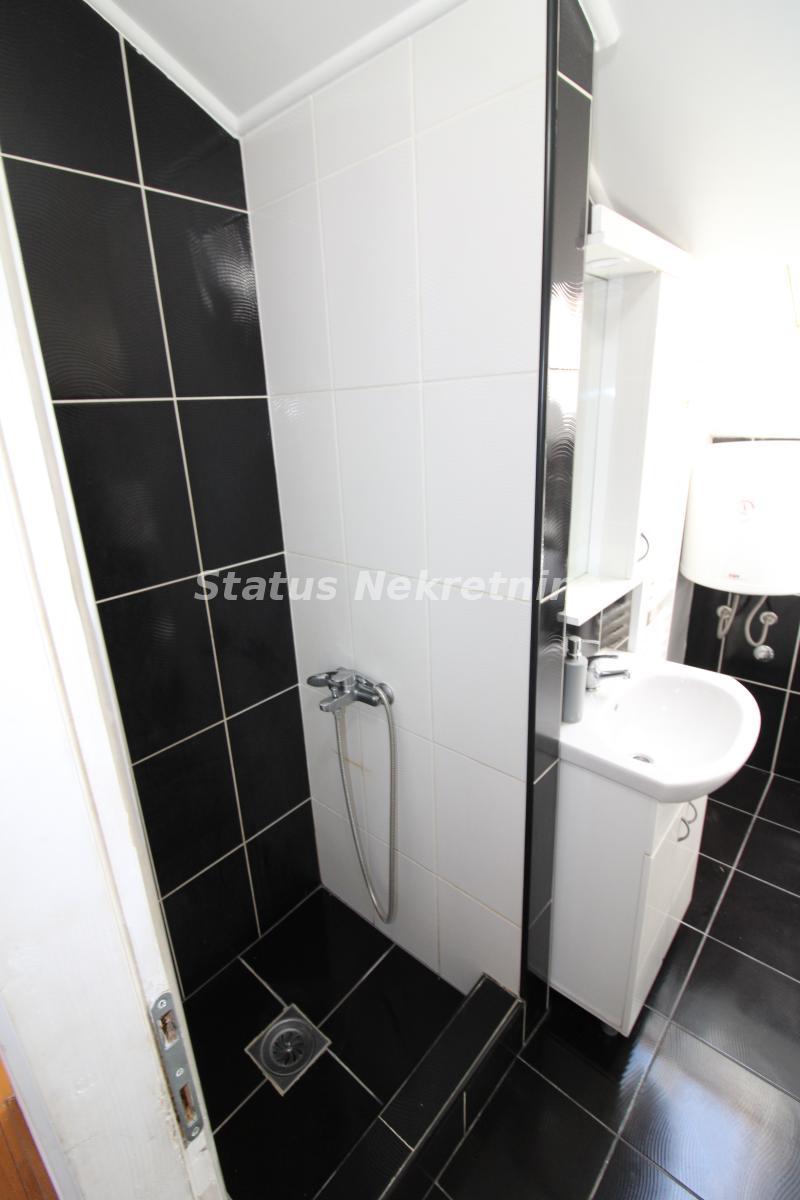 index Stan Izdavanje Novi Sad 45 m2