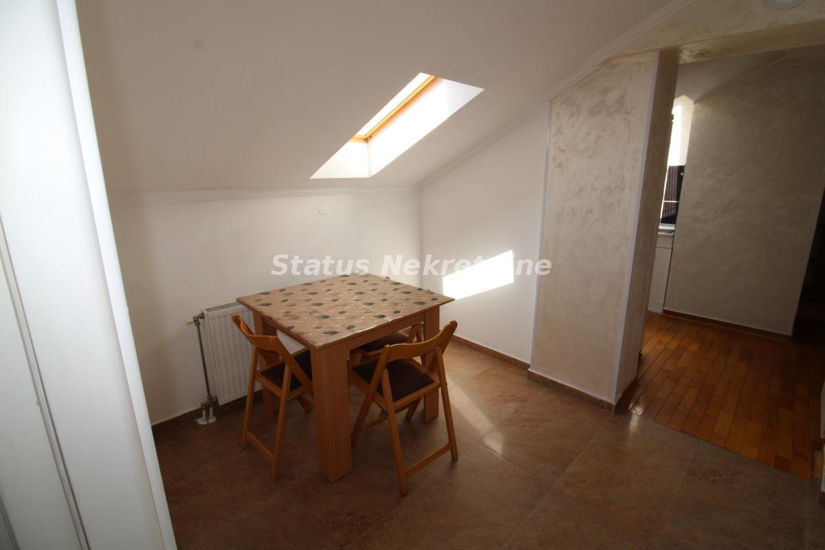 index Dvosoban stan za izdavanje, Adamovićevo Naselje, Novi Sad, 45m², 3. sprat, 300 €/mes