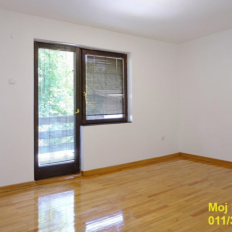 Lokal Izdavanje Beograd Kalvarija 160 m2