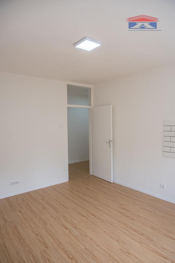 Stan Prodaja Vrbas  33 m2