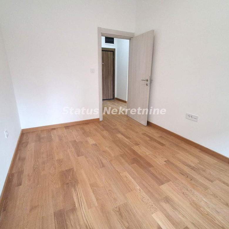 Stan Izdavanje Novi Sad  35 m2