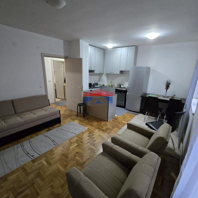Stan Izdavanje Novi Sad  41 m2
