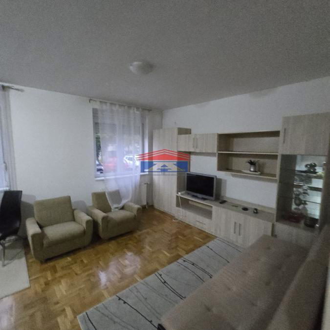 Stan Izdavanje Novi Sad  41 m2