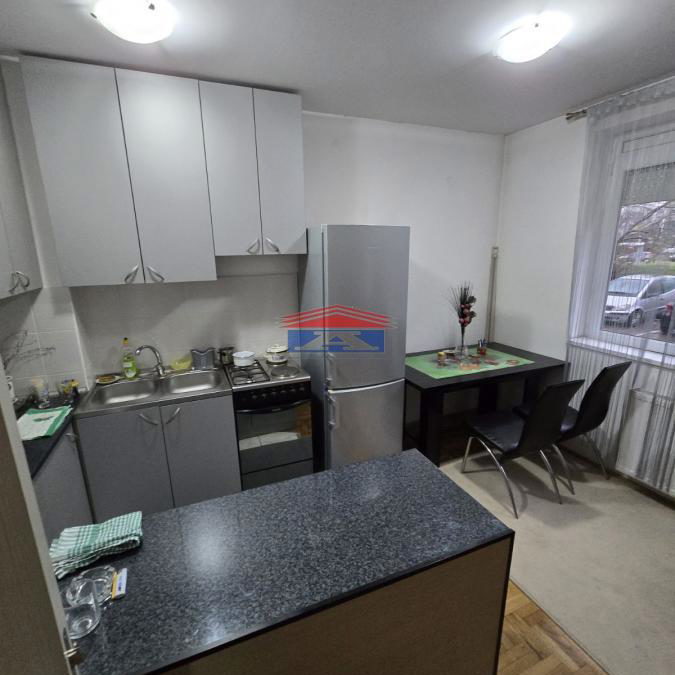 Stan Izdavanje Novi Sad  41 m2