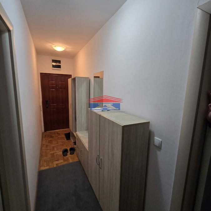Stan Izdavanje Novi Sad  41 m2