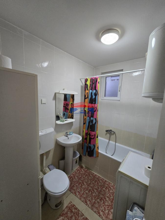 index Jednoiposoban stan za izdavanje, Bulevar Evrope, Novi Sad, 41m², Prizemlje, 400 €/mes