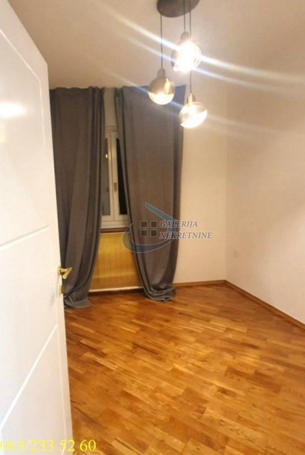 Petosoban stan za izdavanje, Slavija, Beograd, 146m², 1.500 €/mes