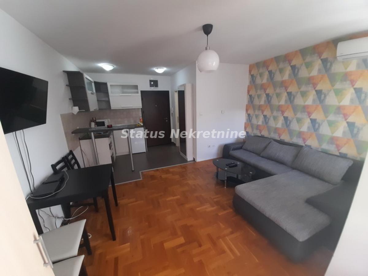 Stan Izdavanje Novi Sad Stan Izdavanje Novi Sad 28 m2