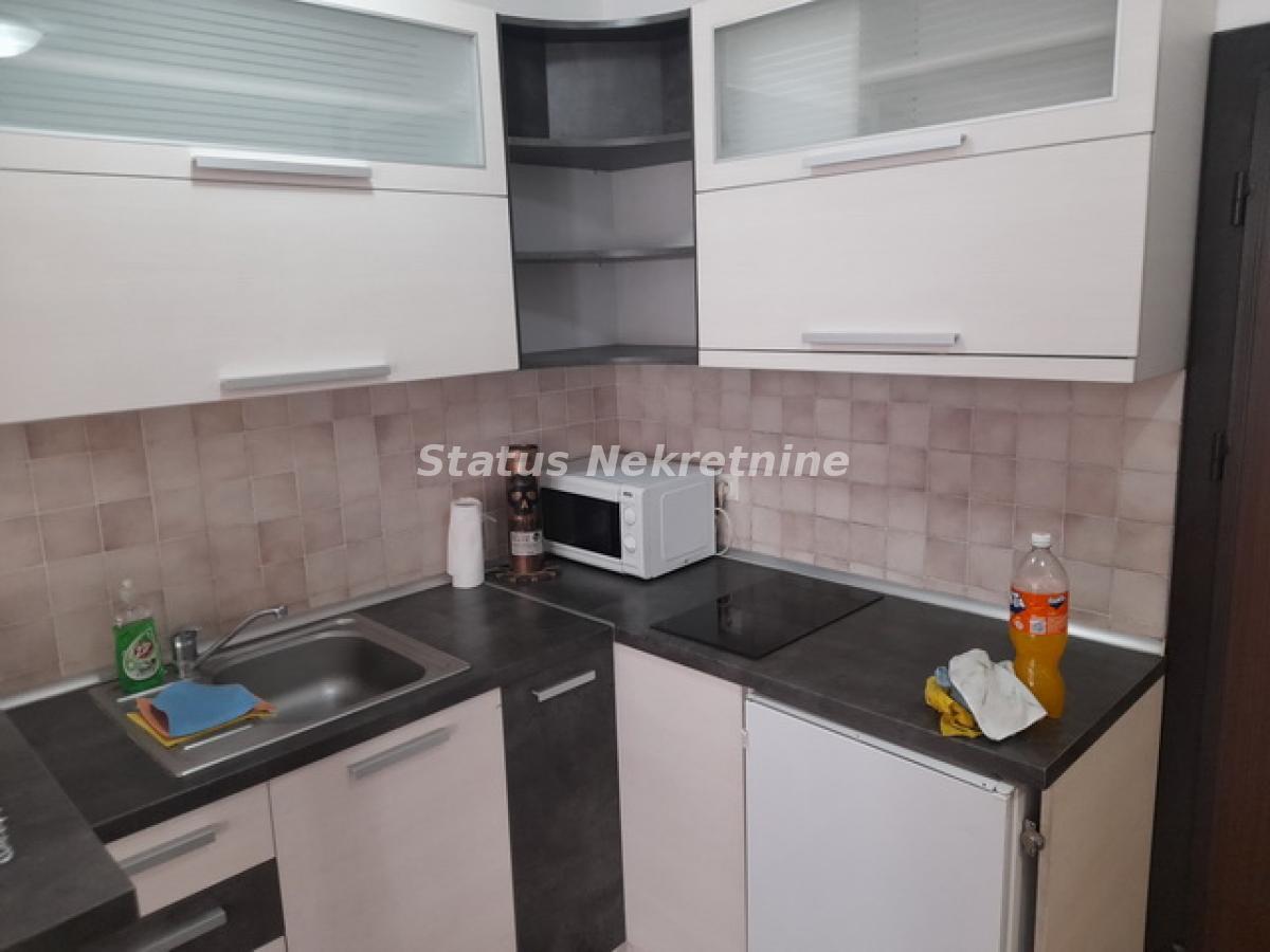 index Stan Izdavanje Novi Sad 28 m2