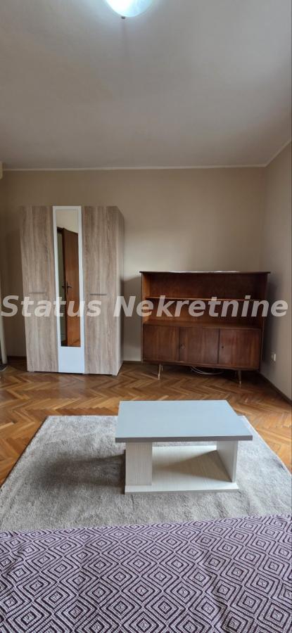 Stan Izdavanje Novi Sad  36 m2