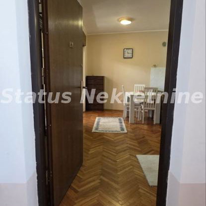 Stan Izdavanje Novi Sad  36 m2