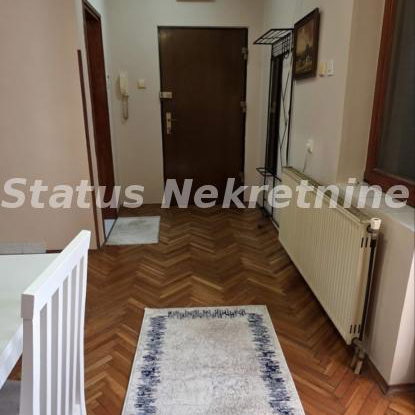Stan Izdavanje Novi Sad  36 m2