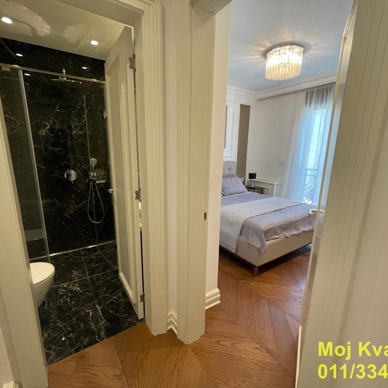 Četvorosoban stan za izdavanje, Čubura, Beograd, 125m², 3.300 €/mes