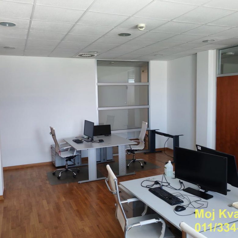 Lokal Izdavanje Beograd  330 m2