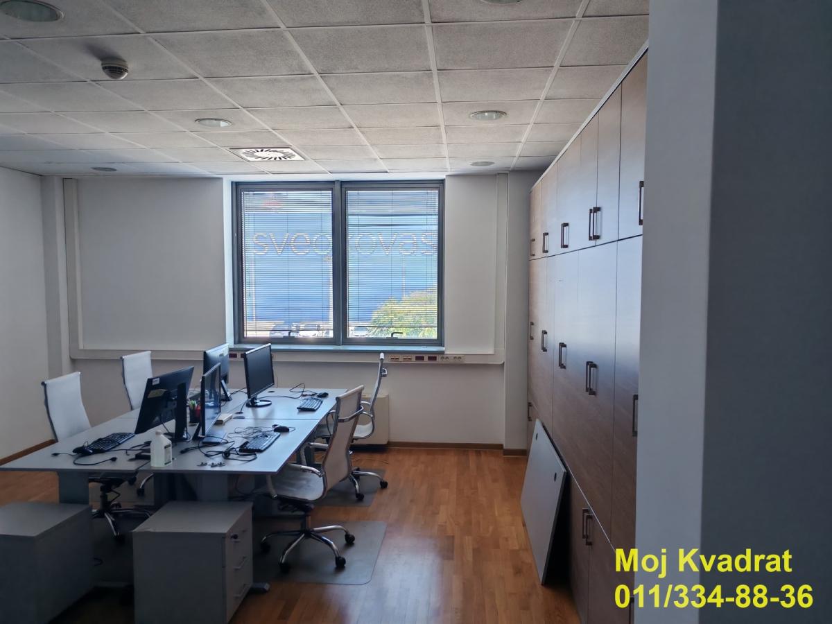 Lokal Izdavanje Beograd  330 m2