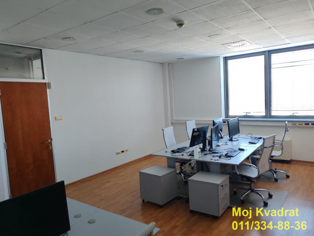 Lokal Izdavanje Beograd  330 m2