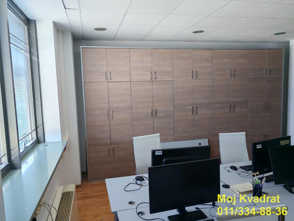 Lokal Izdavanje Beograd  330 m2