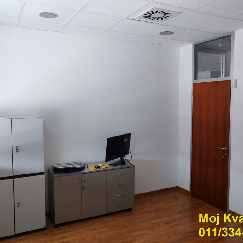 Lokal Izdavanje Beograd  330 m2