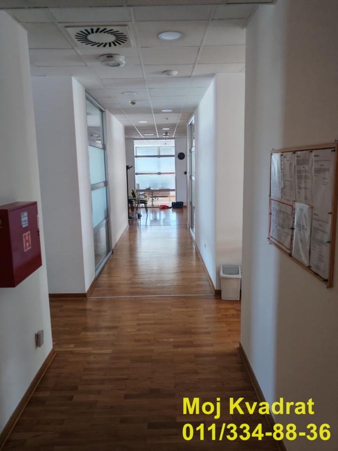 Lokal za izdavanje, Novi Beograd, Beograd, 330m², 4.950 €/mes