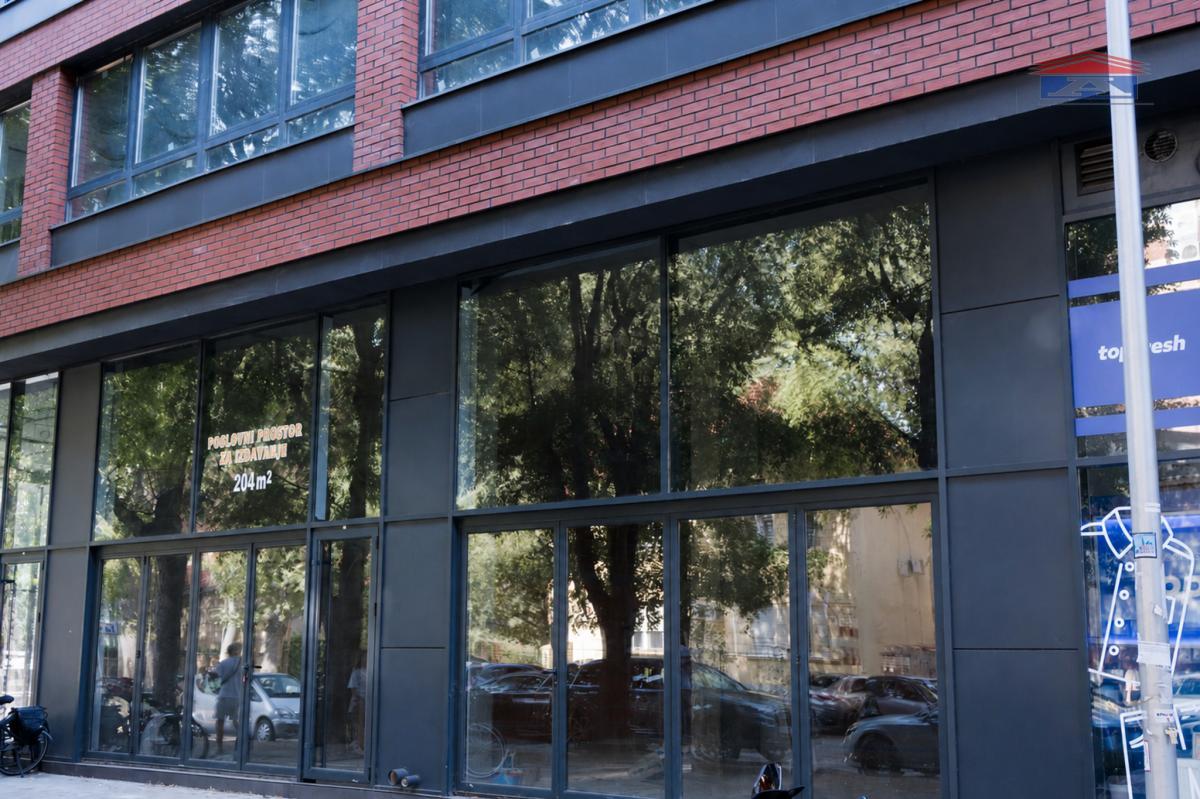 Lokal Izdavanje Novi Sad Lokal Izdavanje Novi Sad Spens 204 m2