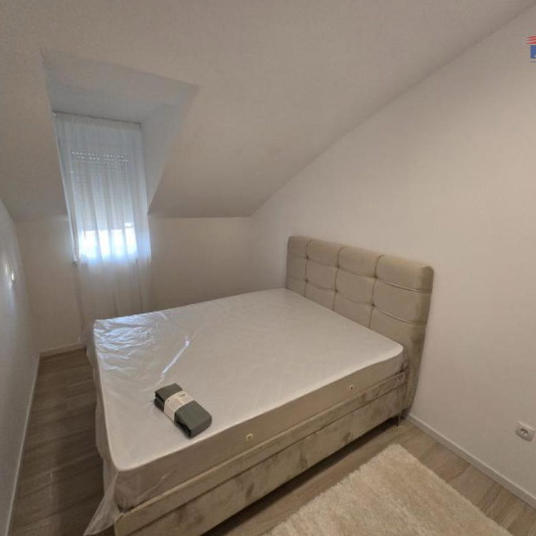Stan Izdavanje Novi Sad Železnička Stanica 60 m2