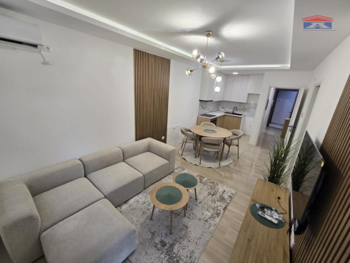 Stan Izdavanje Novi Sad Železnička Stanica 60 m2