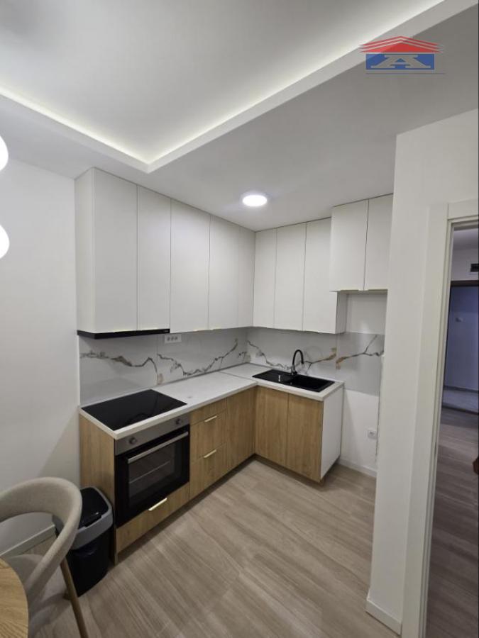 Stan Izdavanje Novi Sad Železnička Stanica 60 m2