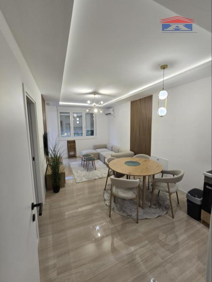 Stan Izdavanje Novi Sad Železnička Stanica 60 m2