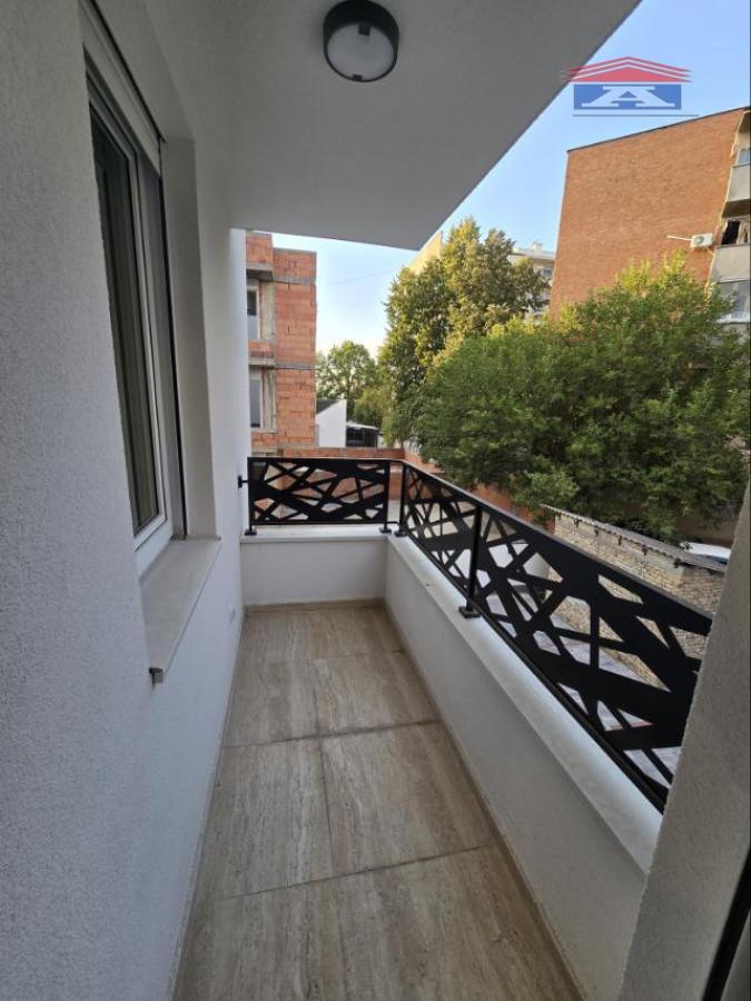 Dvoiposoban stan za izdavanje, Železnička Stanica, Novi Sad, 60m², 800 €/mes