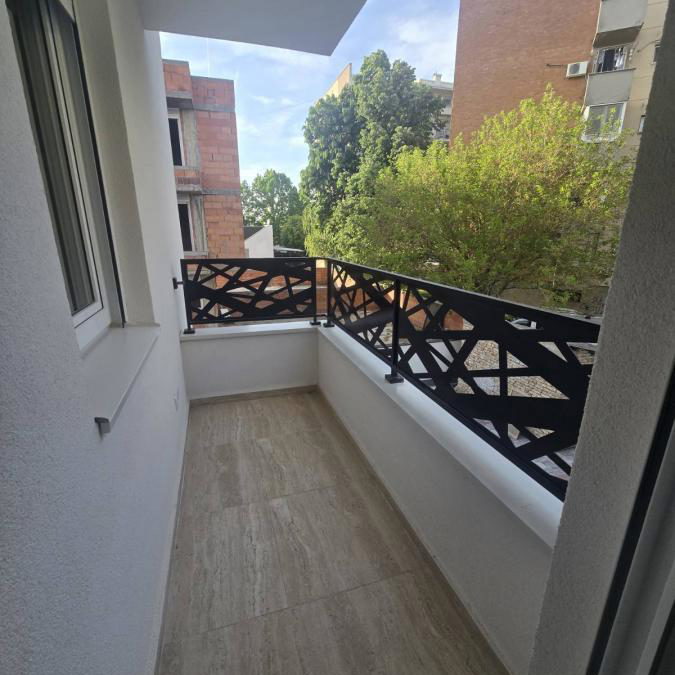 Dvoiposoban stan za izdavanje, Železnička Stanica, Novi Sad, 60m², 800 €/mes