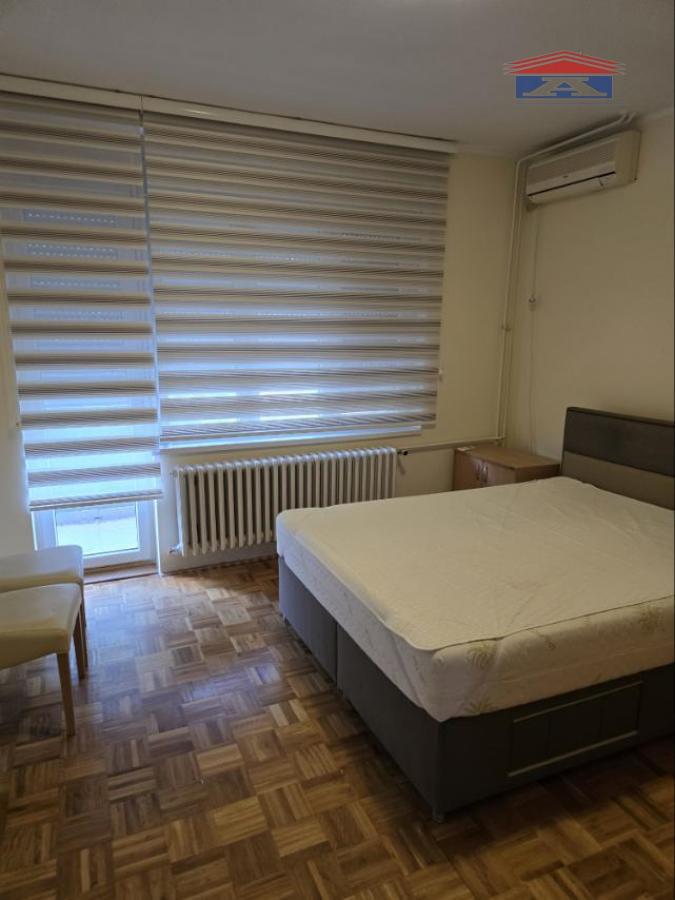 Stan Izdavanje Novi Sad  49 m2