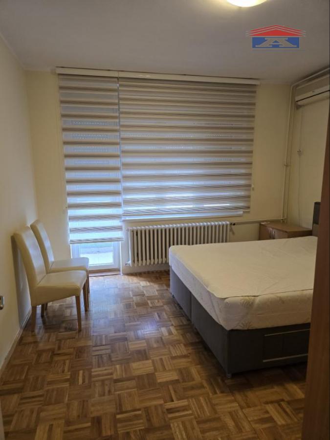 Dvosoban stan za izdavanje, Centar, Novi Sad, 49m², 400 €/mes